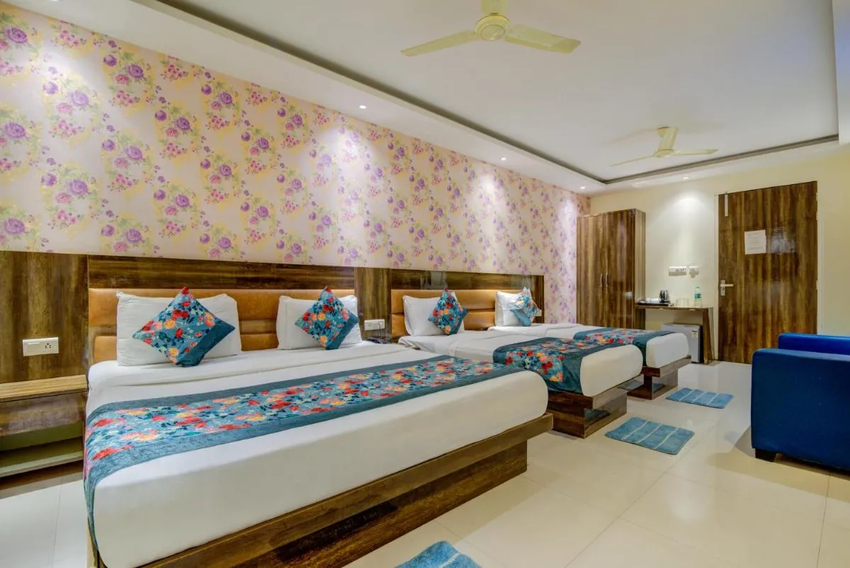 Image 6 of Hotel Smart Plaza Delhi Airport