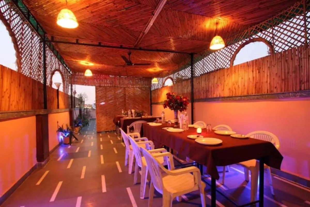 Image 2 of Hotel Star View-New Delhi