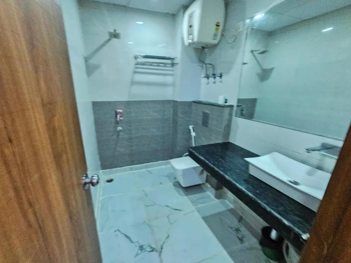 Image 2 of Hotel TEO GRAND Near Delhi Airport