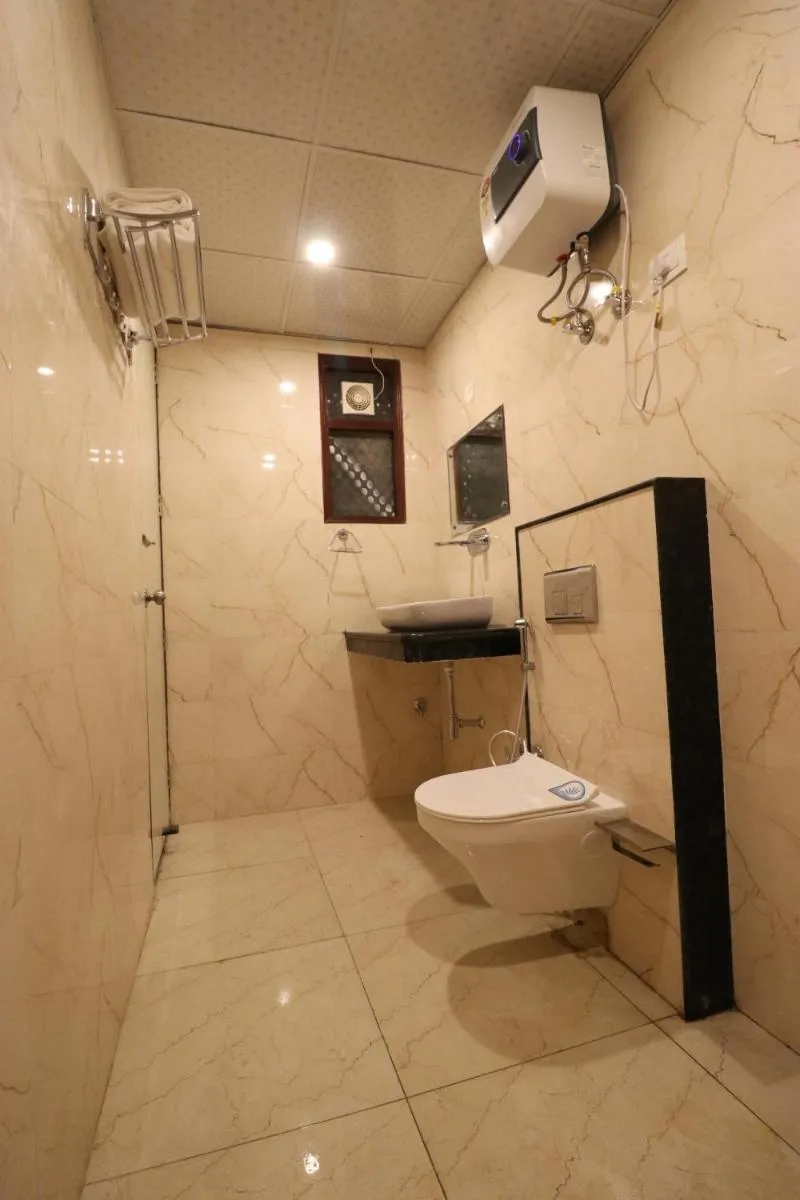 Image 2 of Hotel Tark A Family Hotel Near IGI Airport Delhi