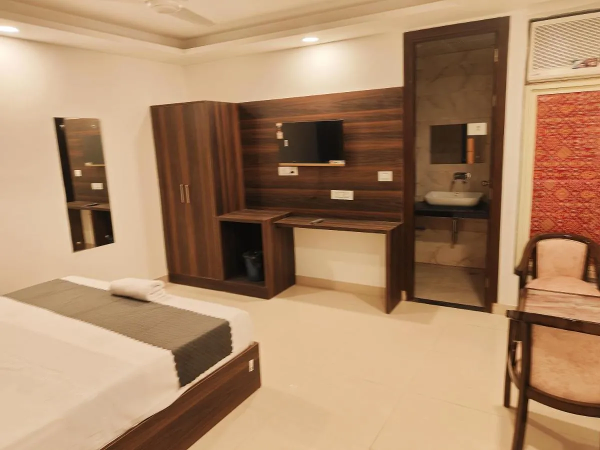 Image 4 of Hotel Tark Near IGI Airport Delhi