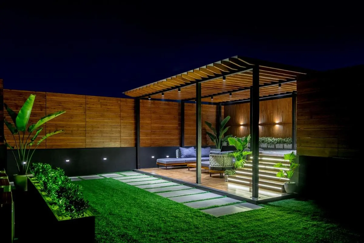 Image 3 of Onnyx Rooftop Luxury Penthouse