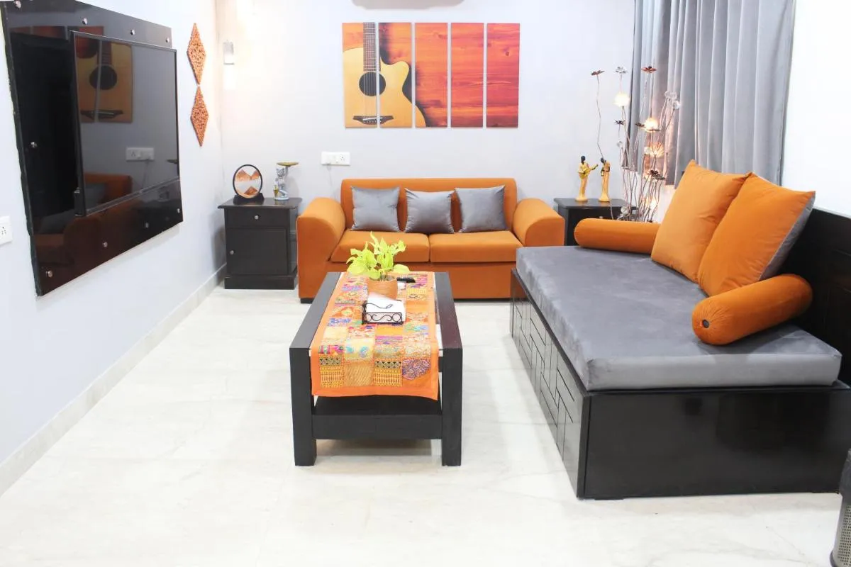 Image 3 of Premium Luxurious 2BHK w/ huge Livingroom (14)