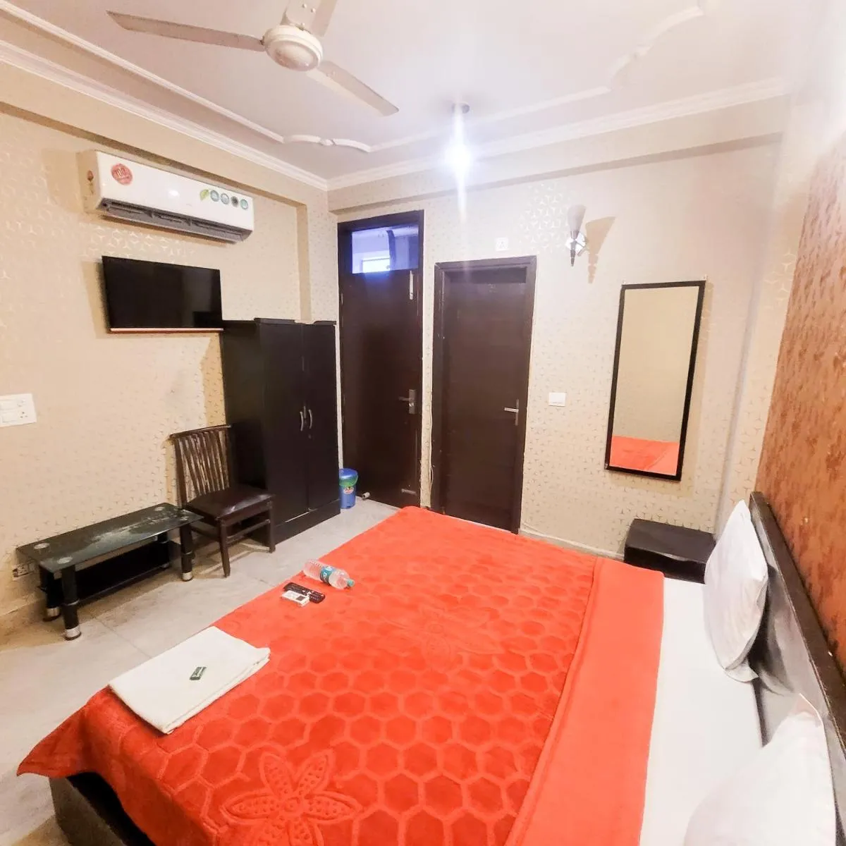 Image 6 of Roomshala 047 Hotel Jagannath – Chittaranjan Park