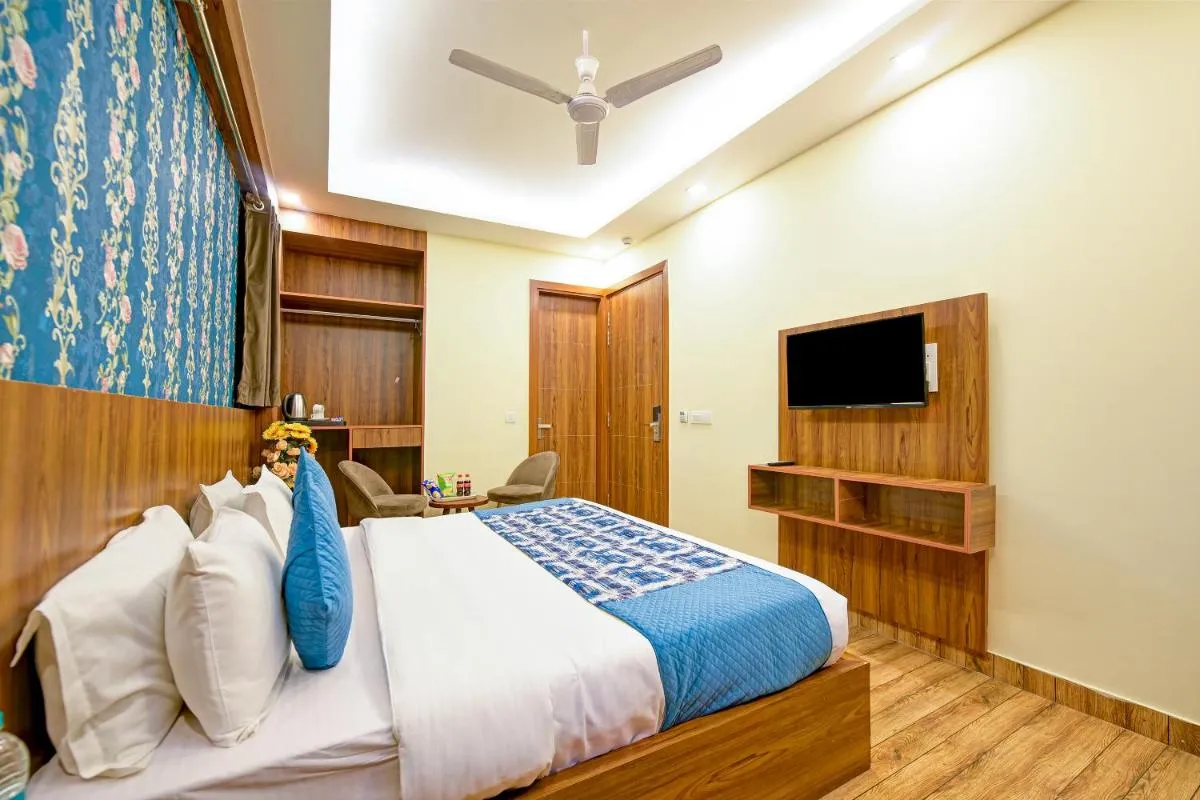 Image 3 of Rosewood Suites Near IGI Airport