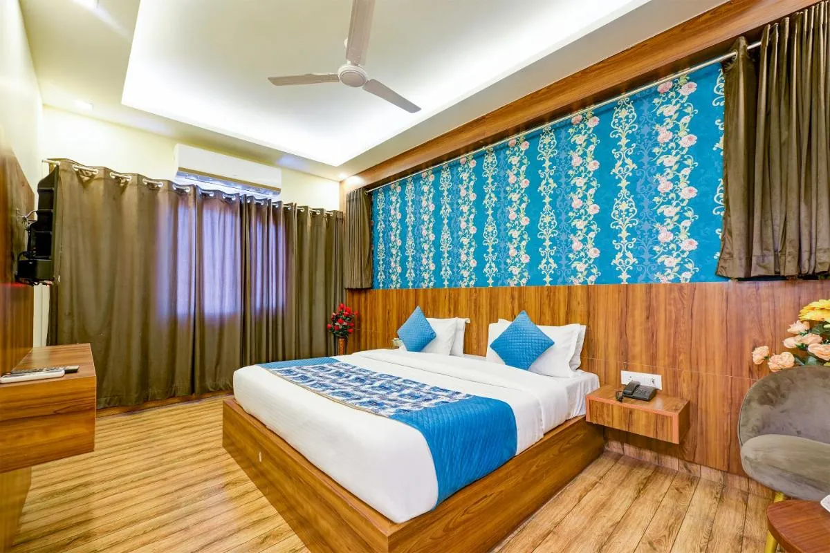 Image 6 of Rosewood Suites Near IGI Airport