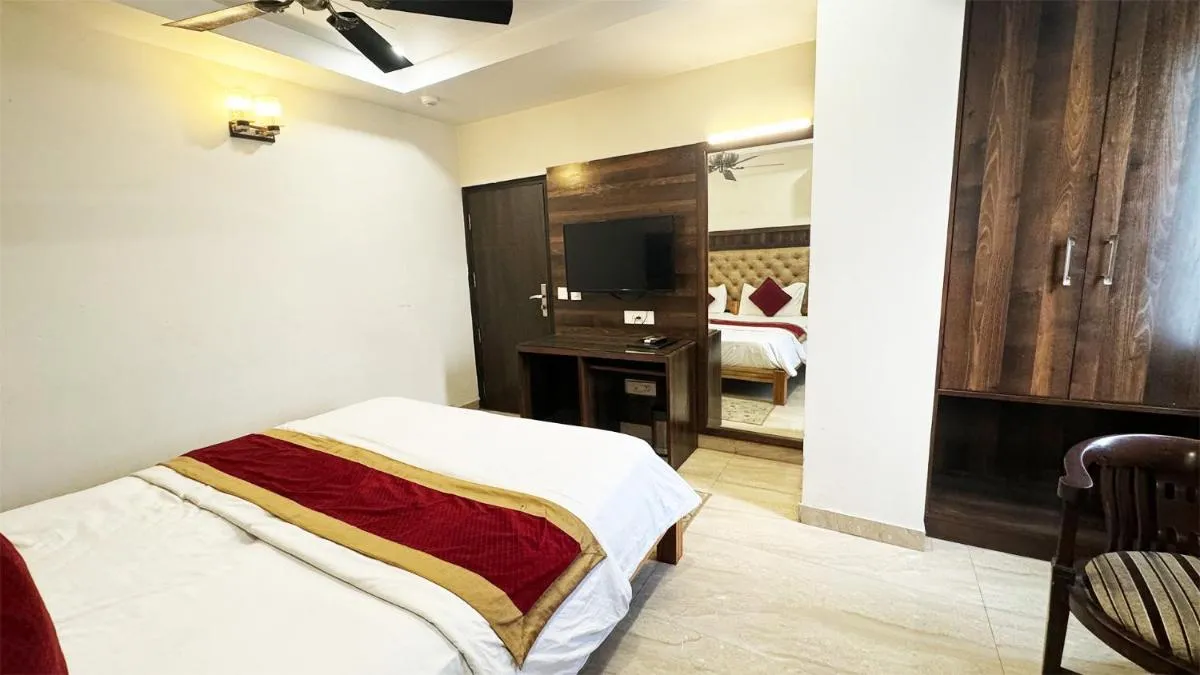 Image 2 of Staybook Hotel Atlanta New Delhi Train Station