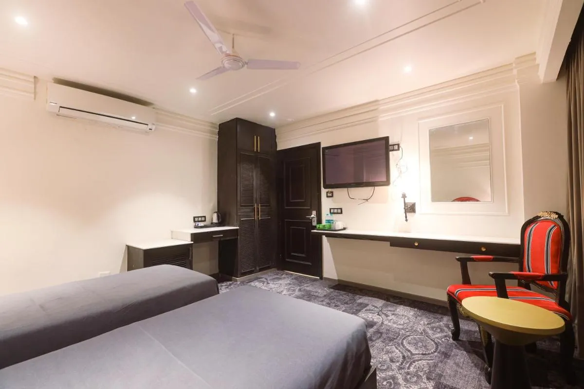 Image 2 of The Saga Hotel