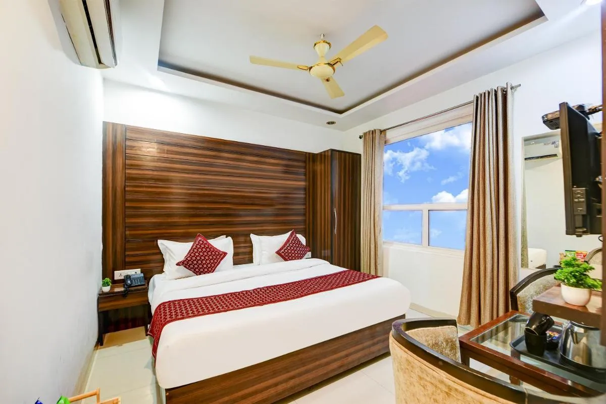 Image 1 of Airport Hotel Devrana