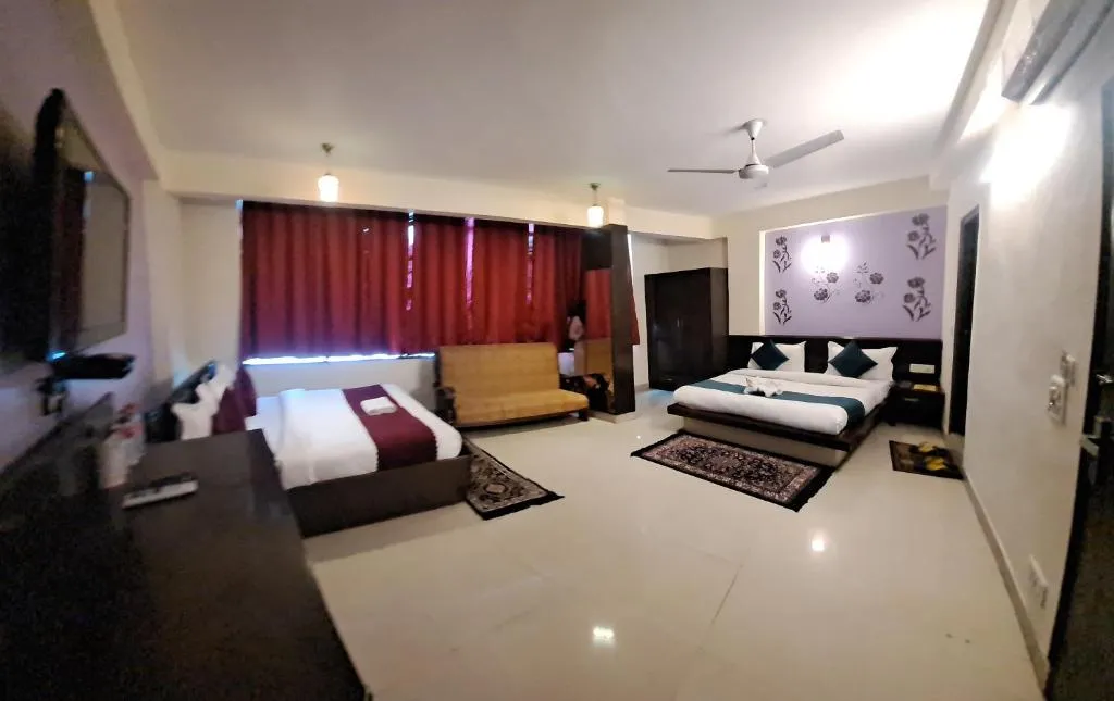 Image of Airport Hotel Port View