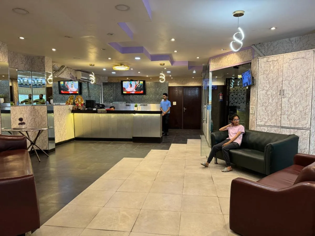 Image 4 of Airport Hotel Port View