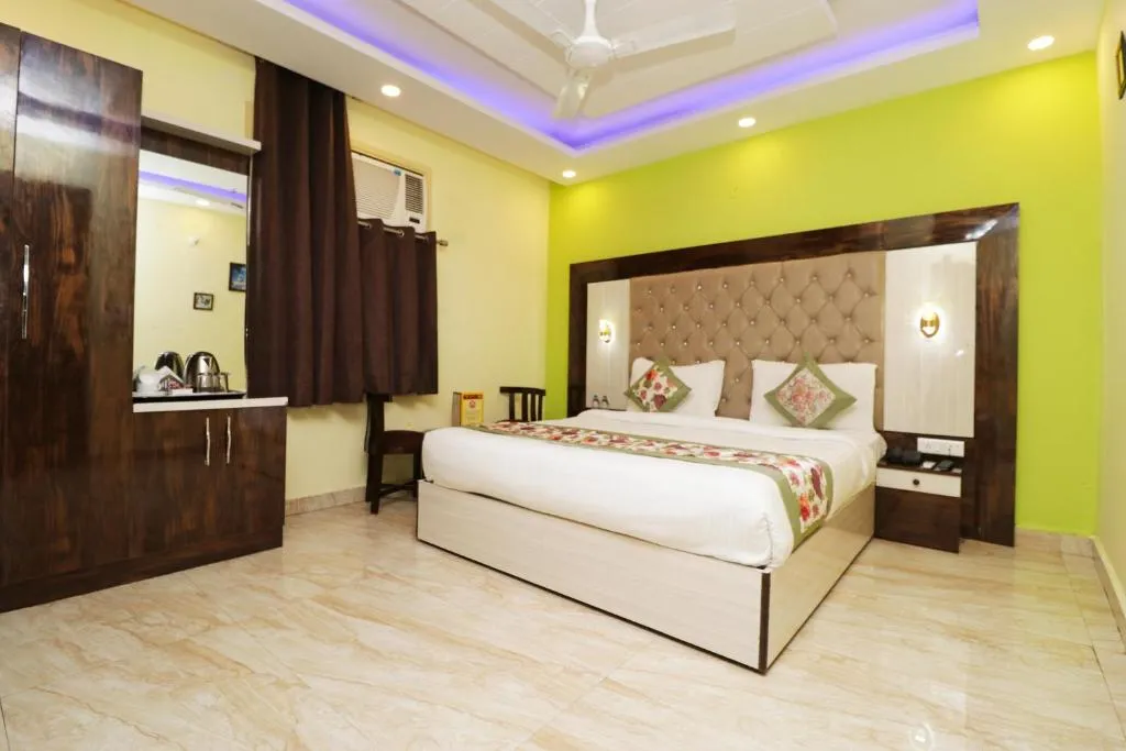 Image of Airport Hotel Shivaka Inn