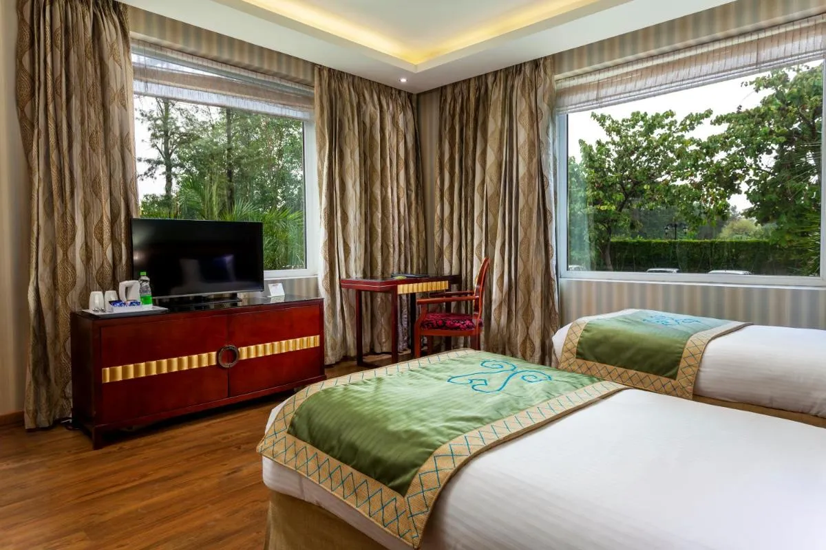 Image 1 of Atrio by Devam