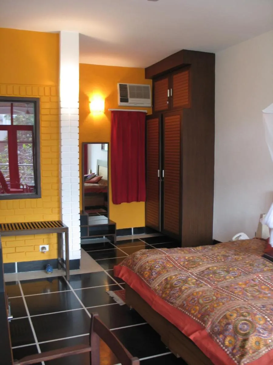 Image 6 of B Nineteen