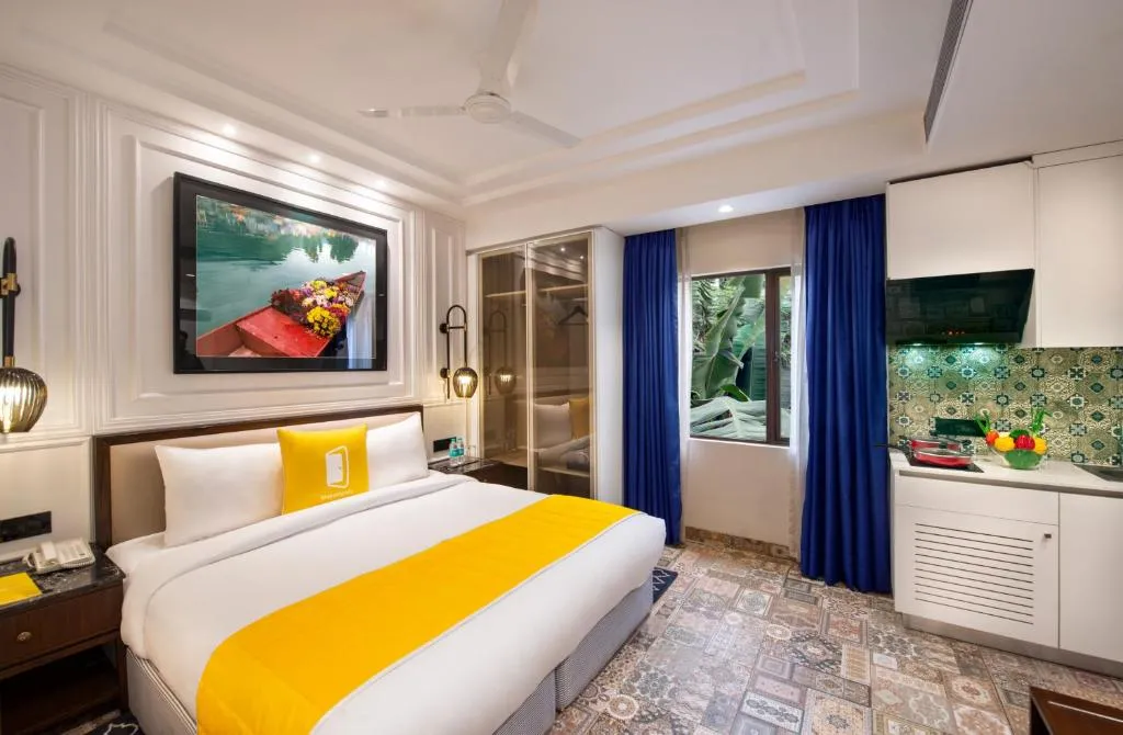 Image of Bloom Boutique l GK-1