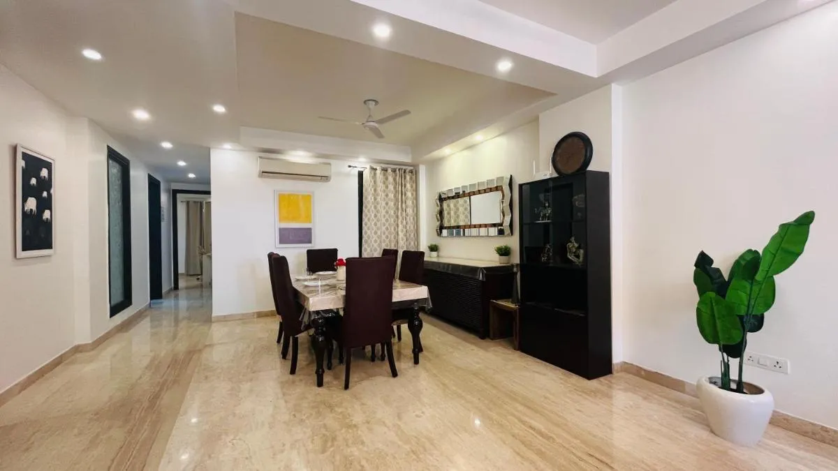 Image 3 of BluO 3BHK – M Block Market @ Greater Kailash