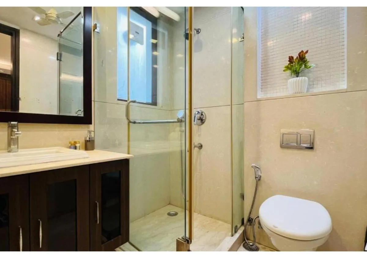 Image 4 of BluO 4BHK Safdarjung Enclave – Balcony, Lift