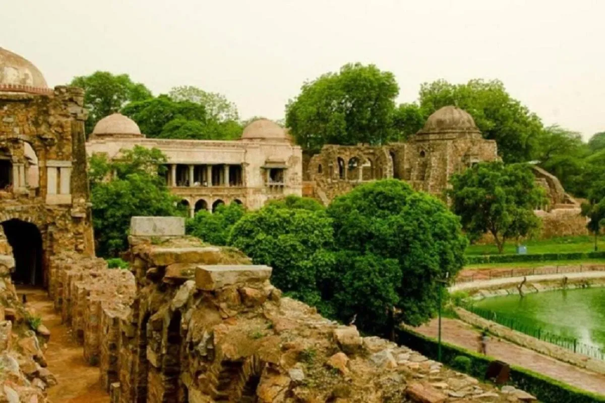 Image 4 of BluO Cozy Studio with Balcony – Green Park HKV