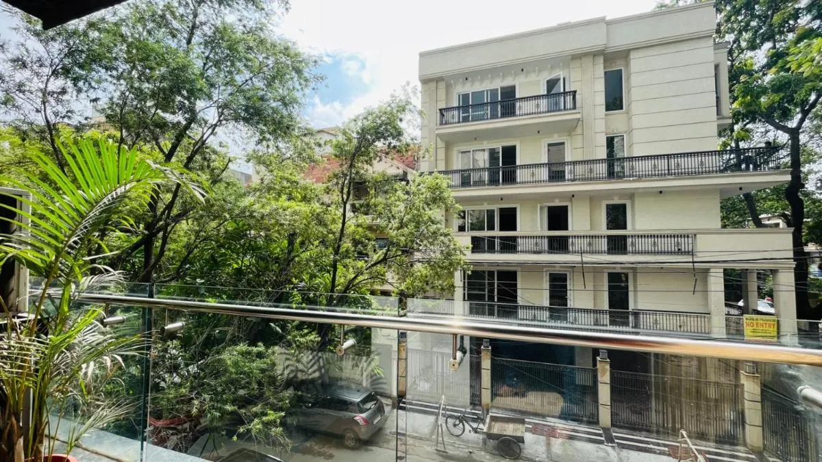 Image 6 of BluO Cozy Studio with Balcony – Green Park HKV