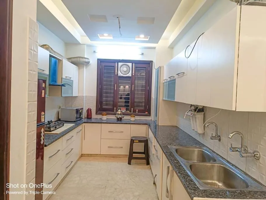 Image 3 of BnBBuddy Stupendous Home In Shalimar Bagh