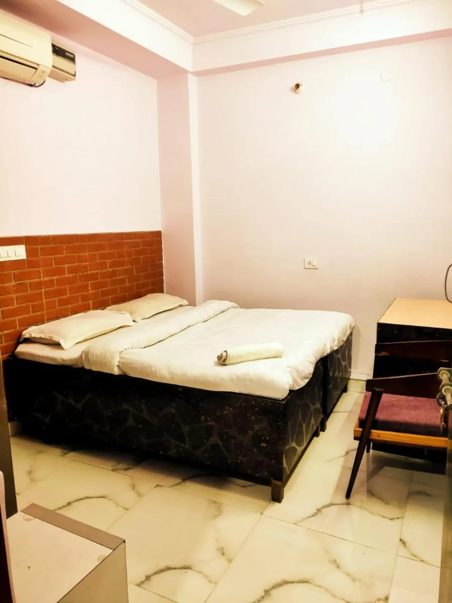 Image 4 of COSY Rooms-BYGF,Near Chanakyapuri Embassies,Delhi