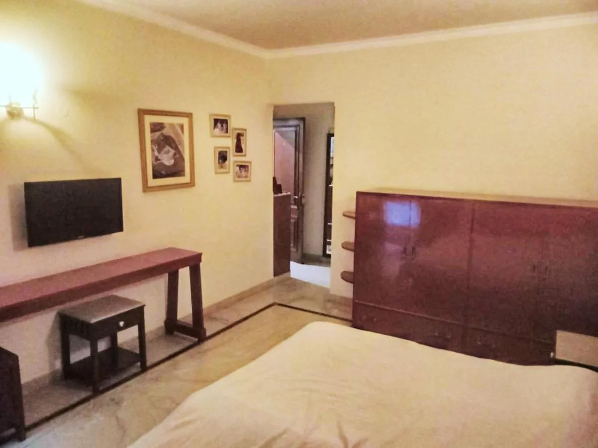 Image 4 of Captivating 2-Bed Apartment in New Delhi