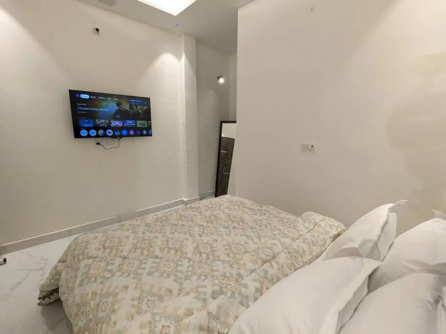 Image of Cozy 1 BHK Condo with amenities