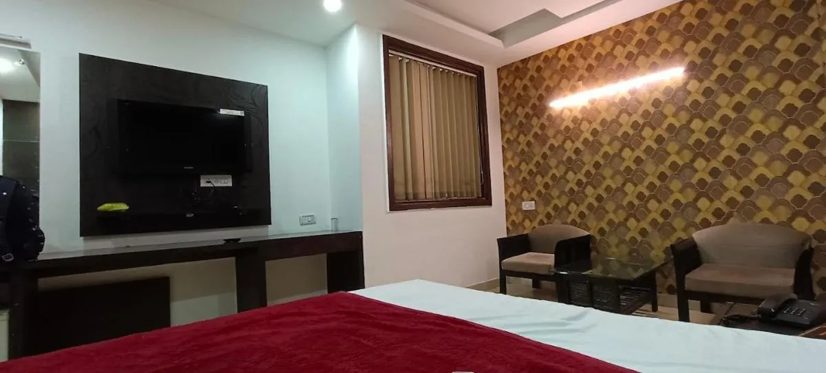 Image 6 of Delhi – Hotel City Height – Delhi NCR ID not accepted