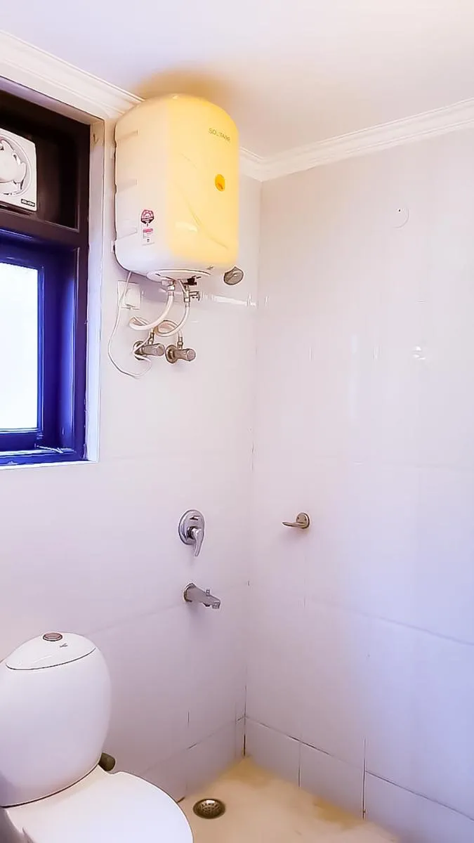 Image 4 of Deluxe Room In CR Park