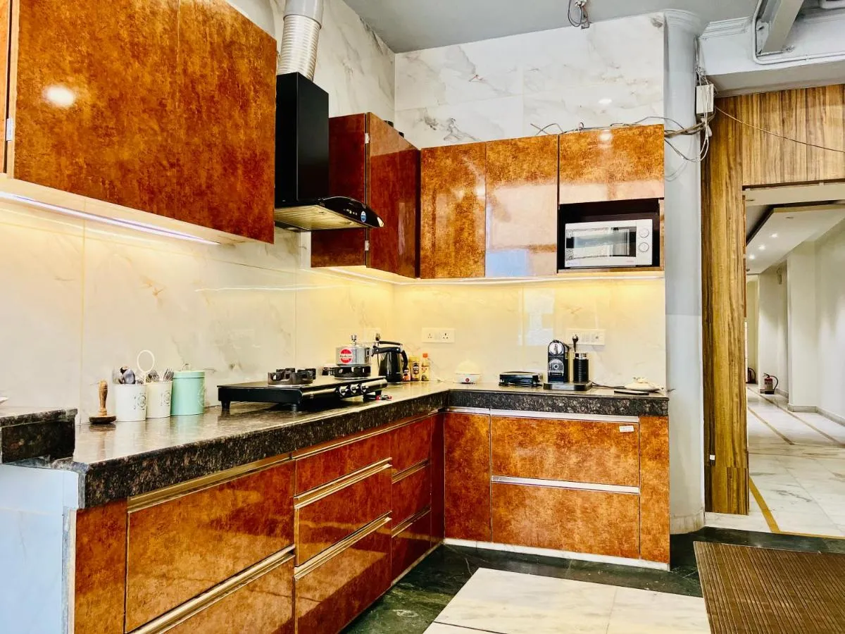 Image 3 of Divine Inn Hotel Near Rajouri Garden Main Market