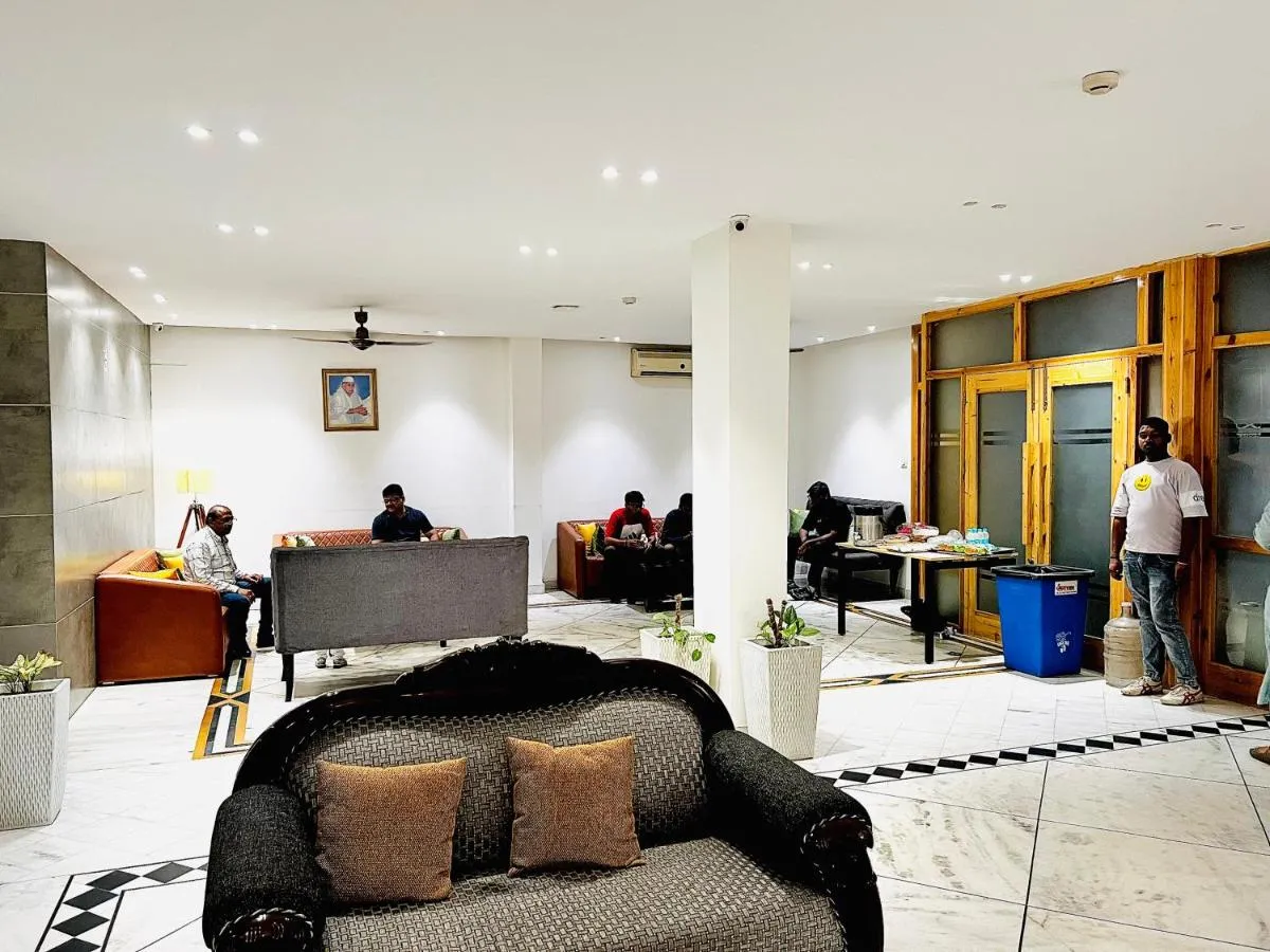 Image 6 of Divine Inn Hotel Near Rajouri Garden Main Market