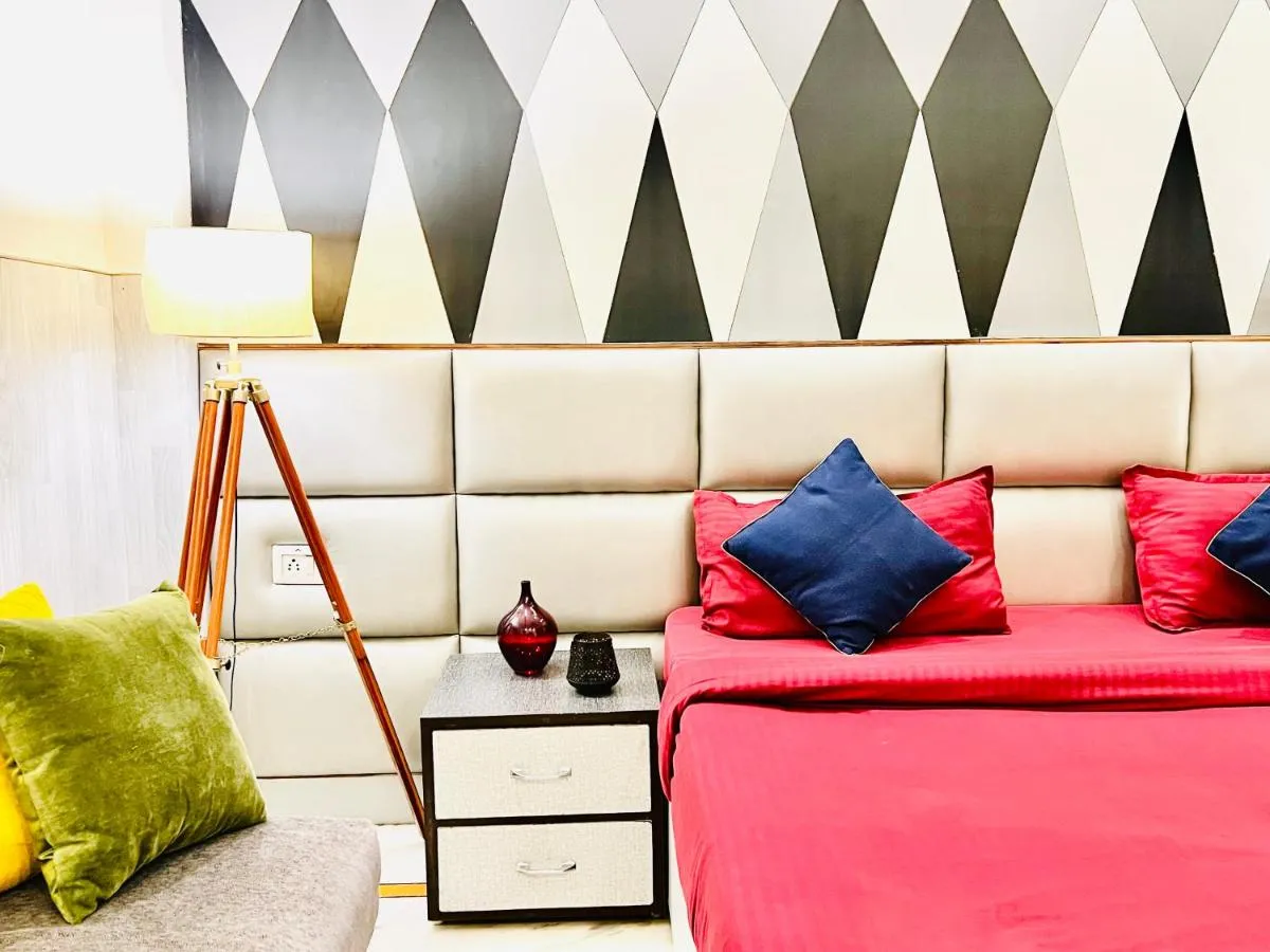 Image 1 of Divine Inn Hotel Near Rajouri Garden Main Market