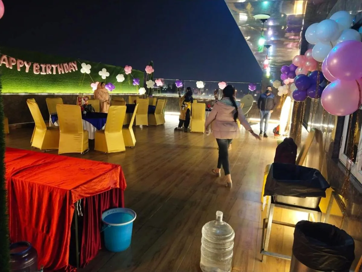 Image 5 of Divine Residency by JMD Group Near Yashobhoomi & Delhi IGI Airport