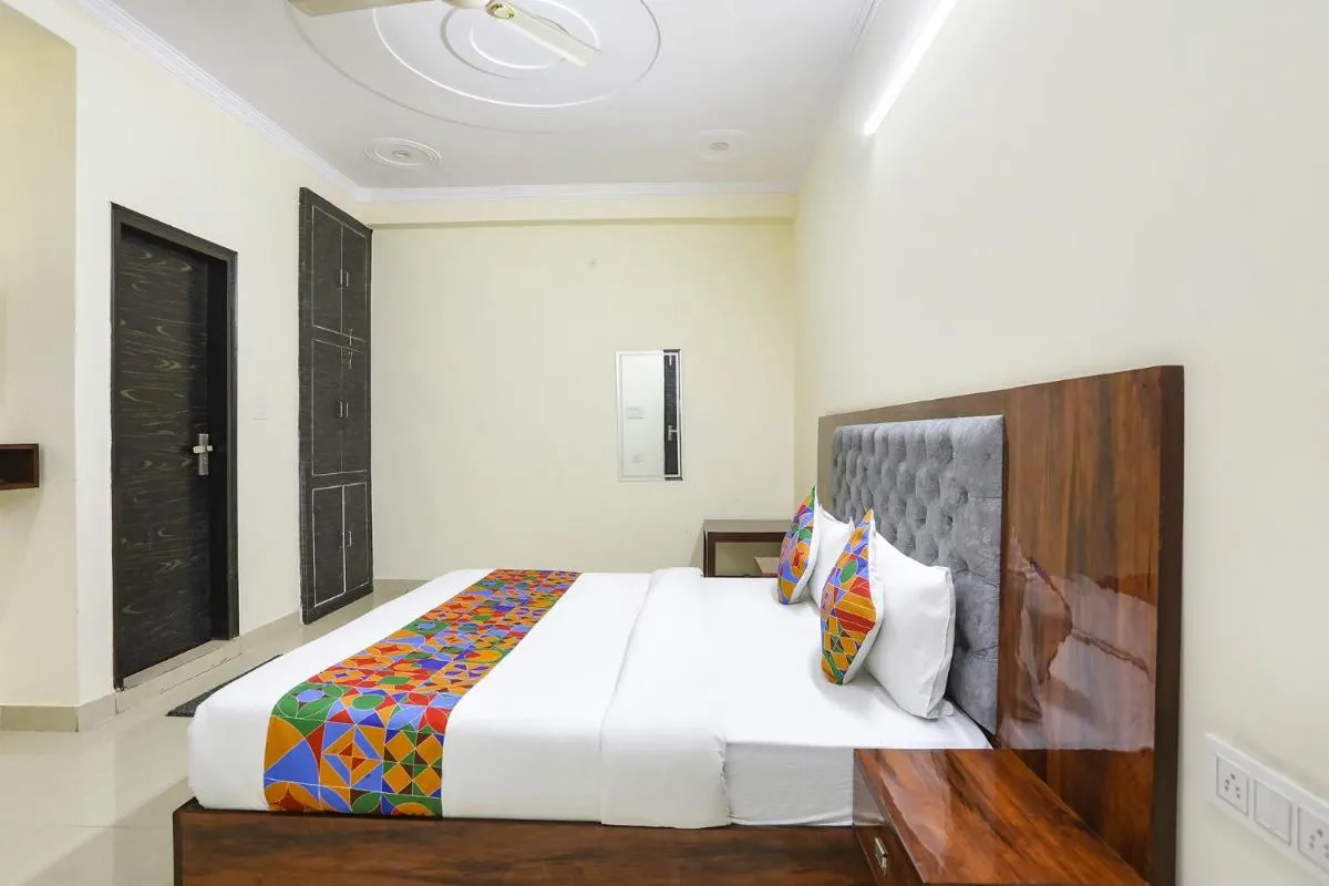 Image 5 of FabExpress ASP Royal Residency Inn- Janakpuri