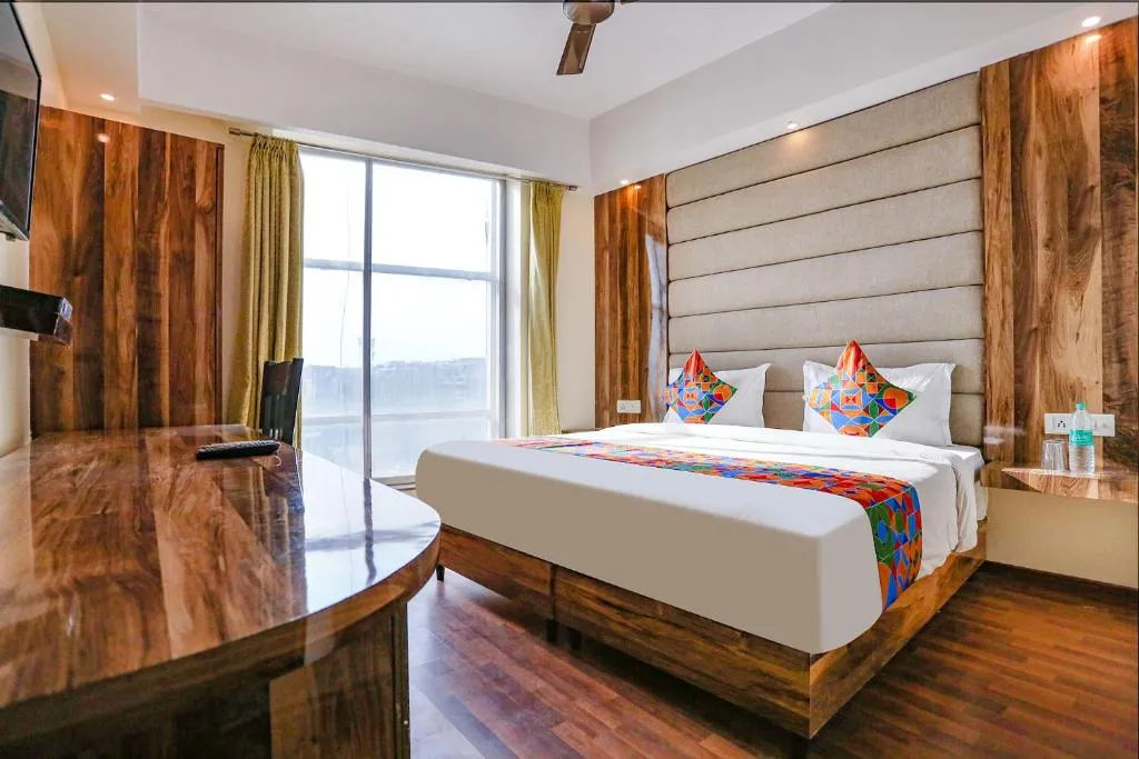 Image of FabExpress Kapashera Residency Near IGI Airport New Delhi