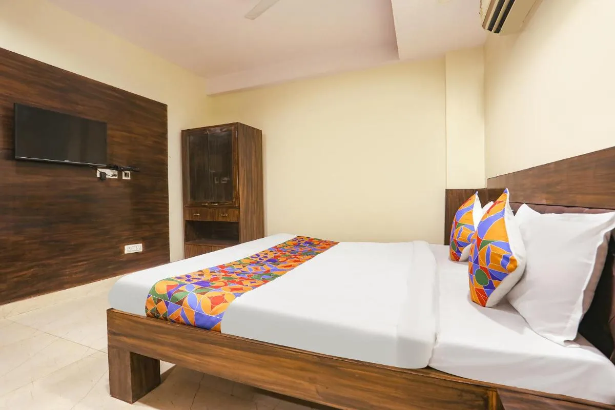 Image 6 of FabExpress Rajdeep Palace