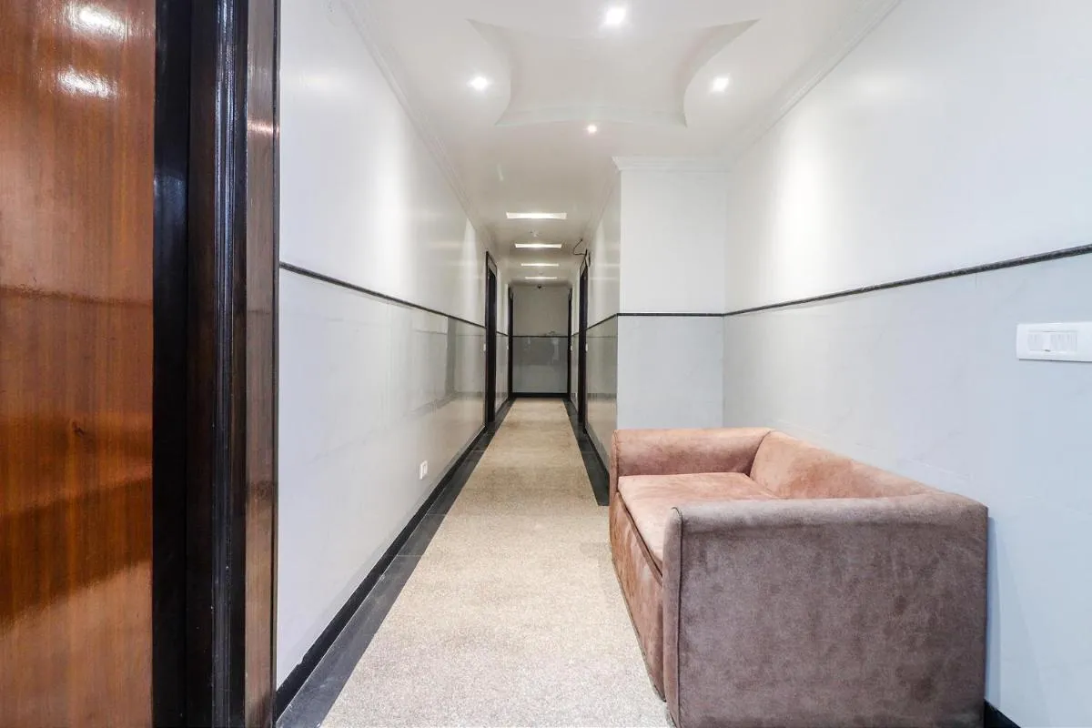 Image 5 of FabExpress Sandberry