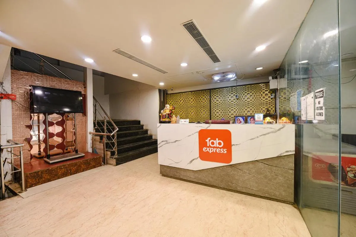 Image 2 of FabExpress Seven Heaven