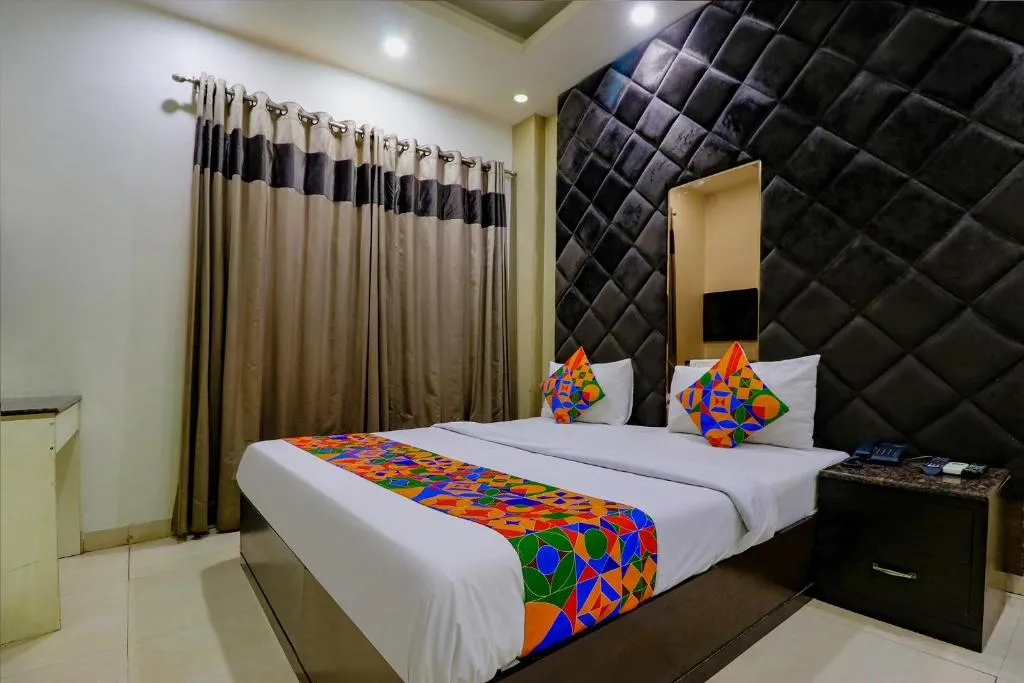 Image of FabExpress Yug Villa Karol Bagh