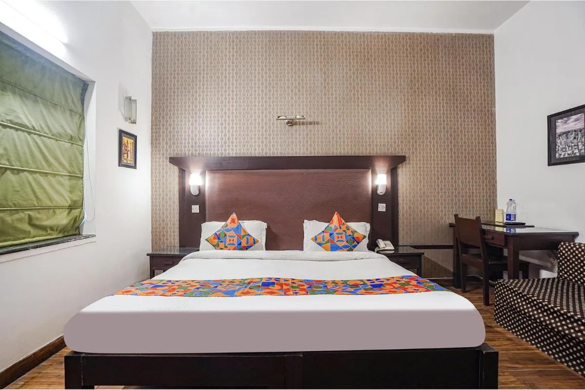 Image 2 of FabHotel City Chalet Saket
