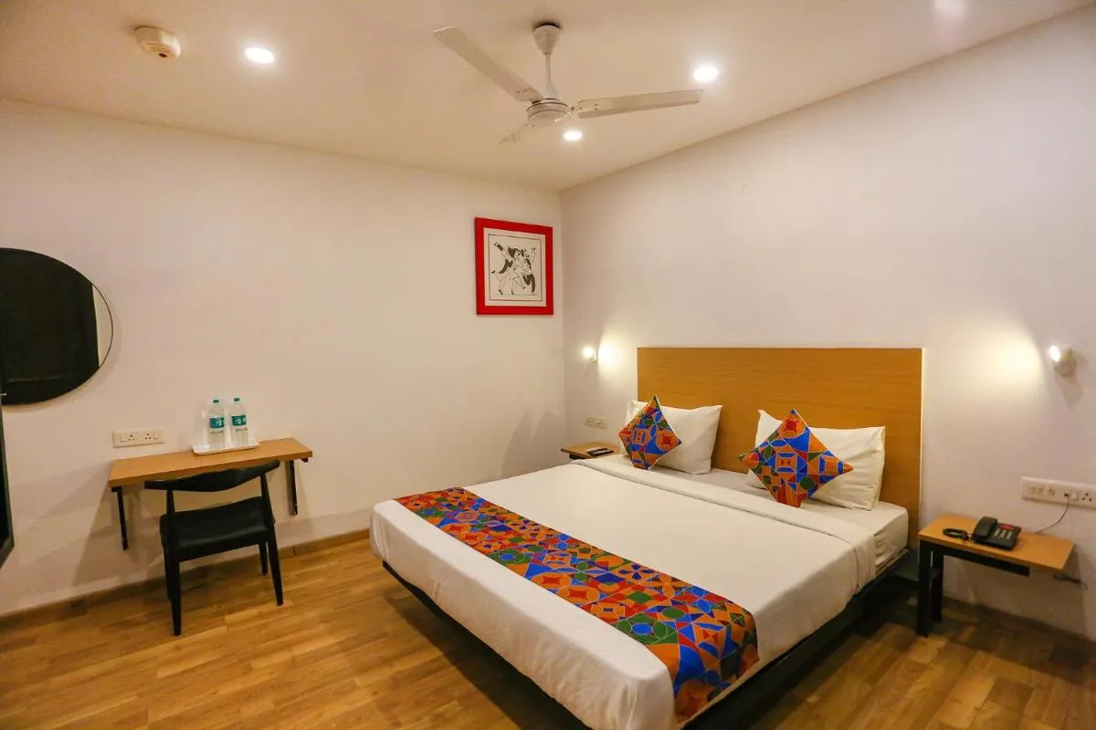 Image 1 of FabHotel Moro Paschim Vihar