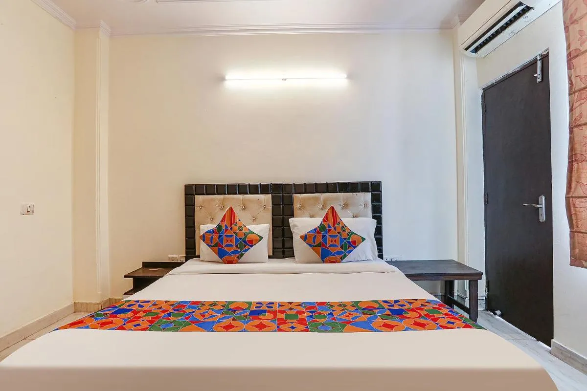 Image 2 of FabHotel RS Gera – Nr Nehru Place Market