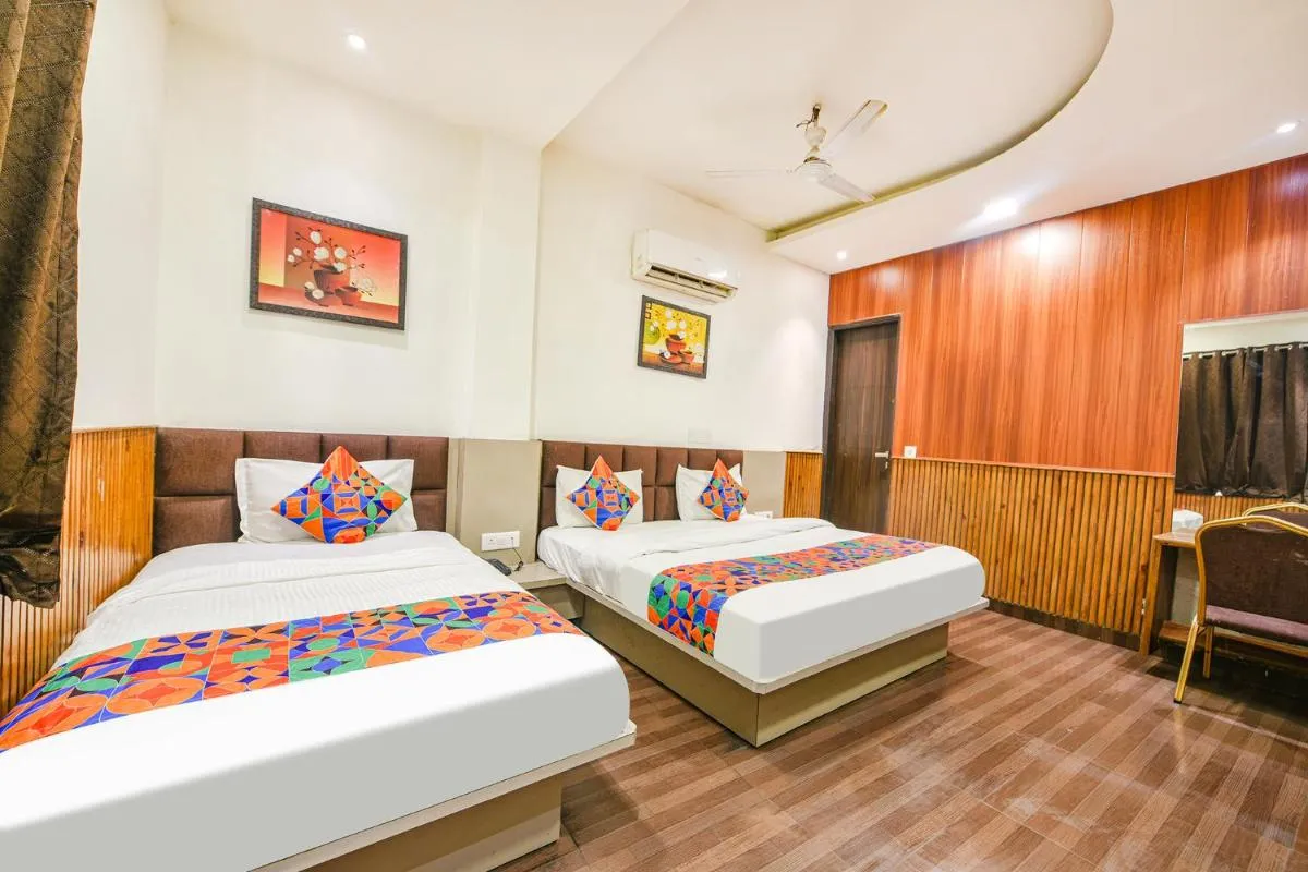 Image 3 of FabHotel Shri Sai DX – Nr Adarsh Nagar Metro