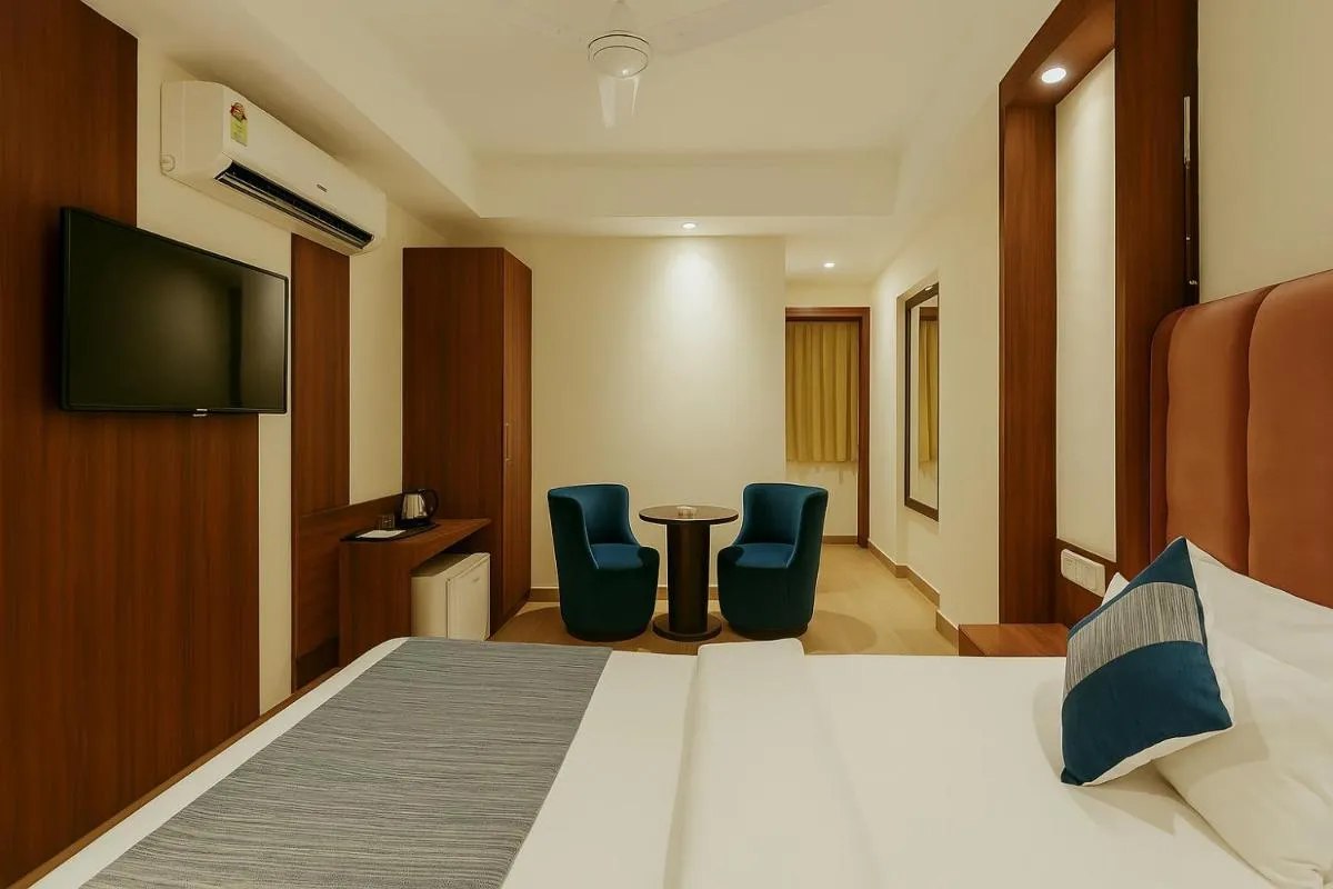 Image 4 of FabHotel The Kailash Dev – Near Azadpur Metro