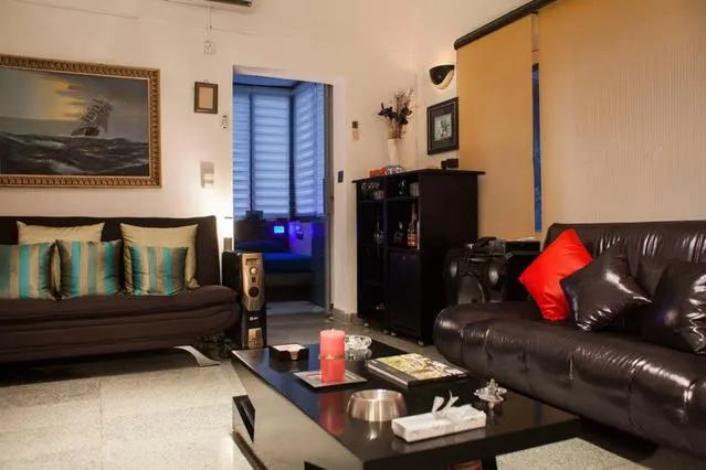 Image 6 of Frangipani Penthouse