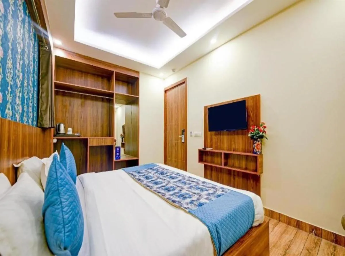 Image 6 of Grand Rosewood Near Delhi Airport