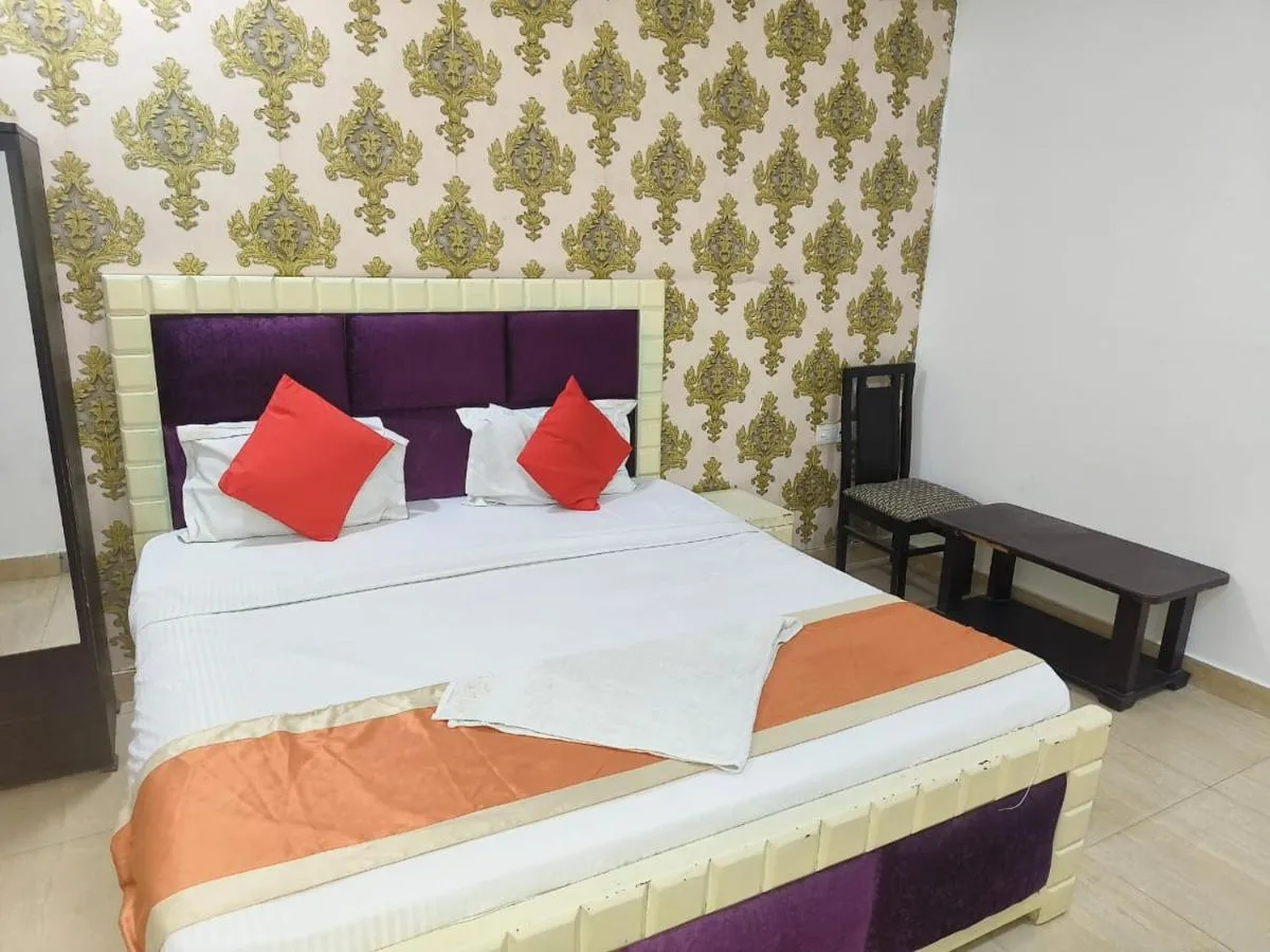 Image 6 of HOTEL ASHOKA PALACE Near IGI Airport New Delhi