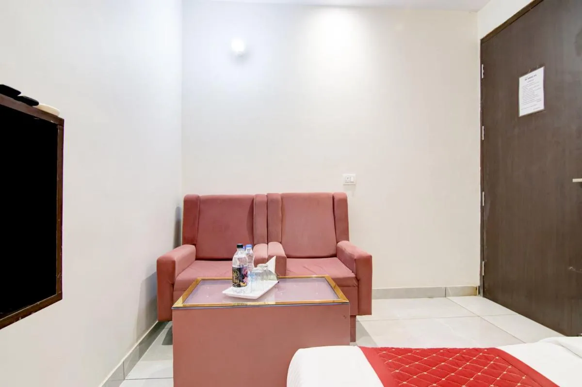 Image 2 of HOTEL HRD – NeW DELHI RAILWAY STATION