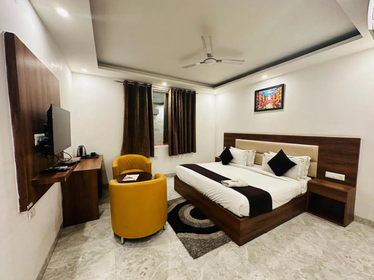 Image 5 of HOTEL THE CLARKs