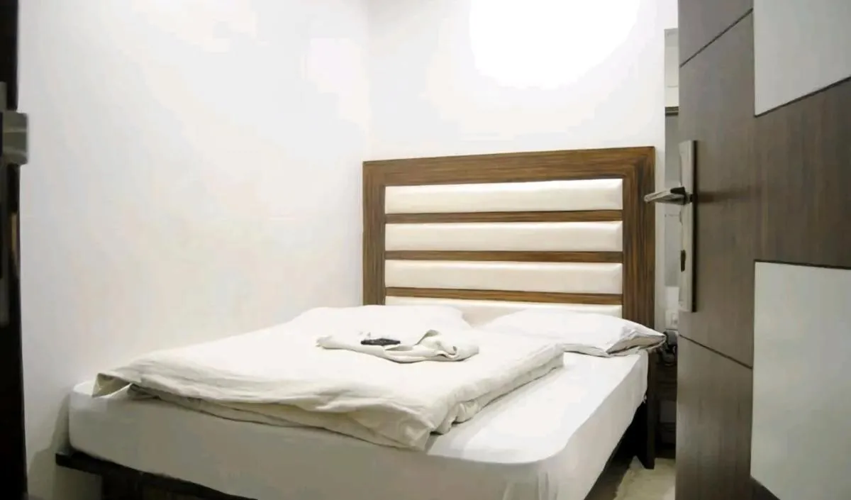 Image 1 of Hotel A-10 Inetrnational